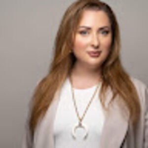 Meet your Posher, Alisa